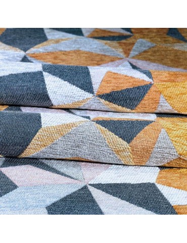 Dettaglio tappeto moderno geometrico giallo e grigio