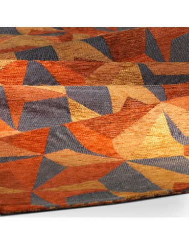 Dettaglio tappeto geometrico tonalità arancio